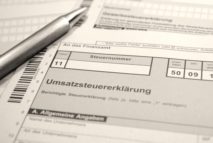 Umsatzsteuer-Voranmeldung mit Elster ausgefüllt bereit zur Übermittlung an das Finanzamt mit BuchhaltungsButler